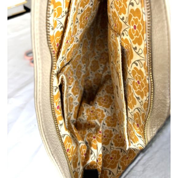 Emma Fox Beige Handbag Two Outside Pockets - Picture 9 of 12